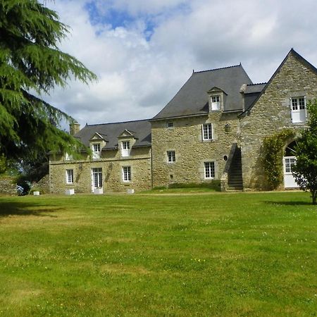 Manoir De Saint-Fiacre Bed & Breakfast Malansac Ngoại thất bức ảnh