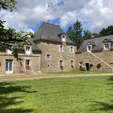 Manoir De Saint-Fiacre Bed & Breakfast Malansac Ngoại thất bức ảnh